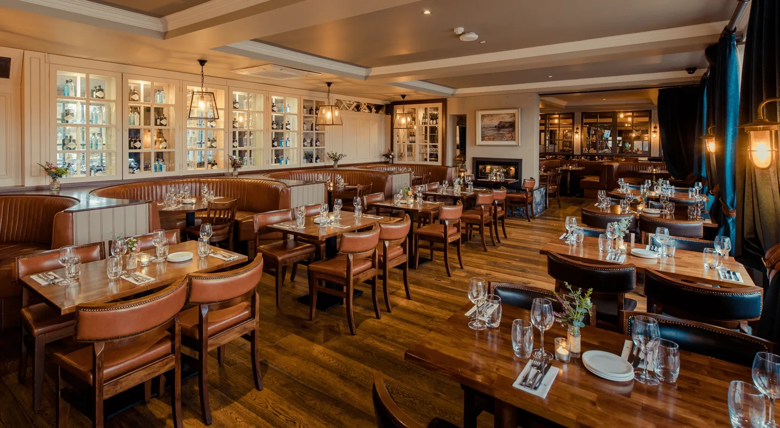 Inviting restaurant dining room perfect for website design.